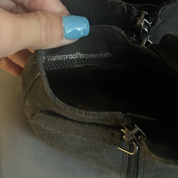 “Blondo- Waterproof Ankle Booties size 6.5” - Picture 6 of 12